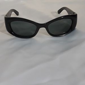 Gucci sunglasses black